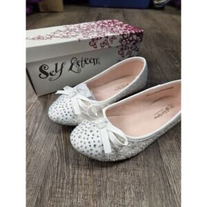 Self Esteem Girls Size 1 Flat Dress Shoes White Rhinestone Bow Dressy NEW IN BOX